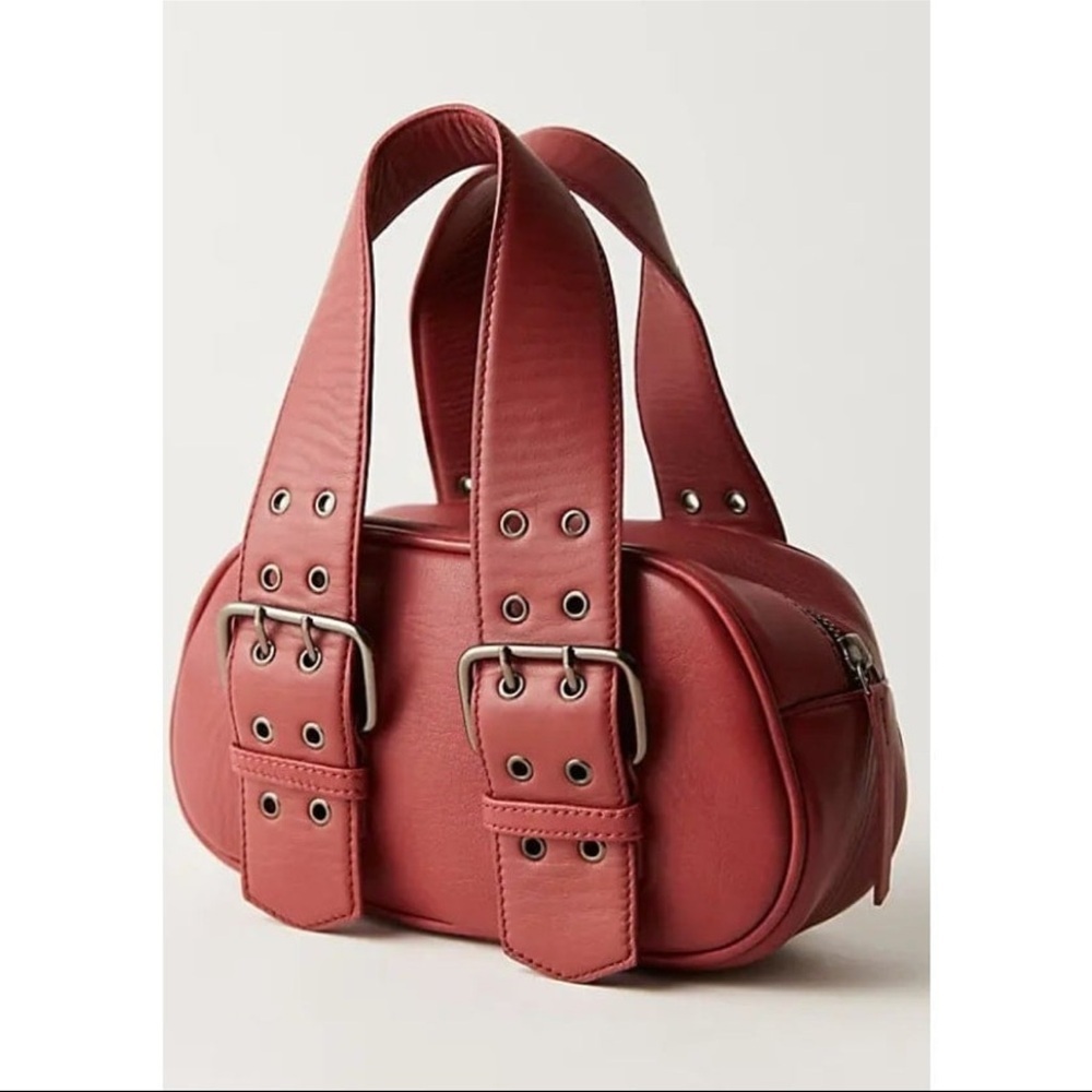 FREE PEOPLE Say Yes leather handbag in oxblood - Picture 4 of 7
